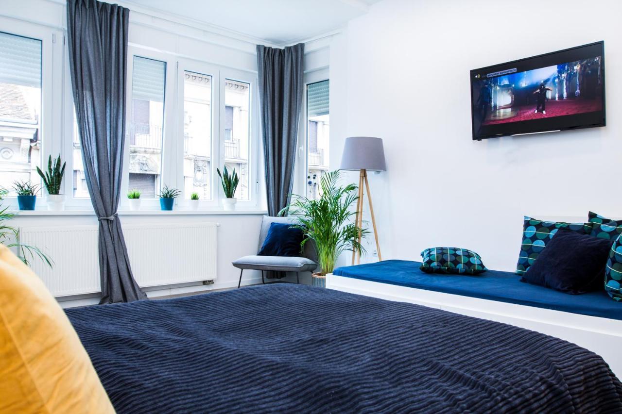 Five Forty Five By Irundo Apartment *